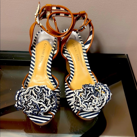Gianni Bini Shoes - Gianni Bini Striped Navy and Tan Women's Heels